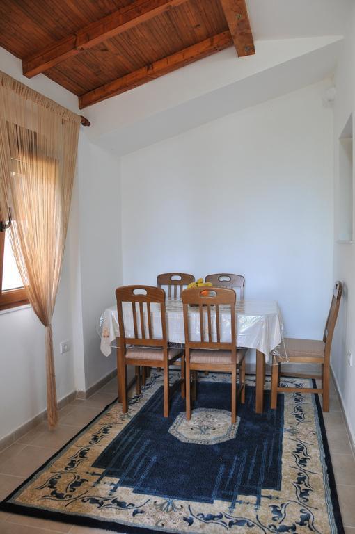 Apartment Ulcinj Habitación foto